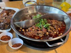 -大众跷脚牛肉馆·非遗传承单位(峨眉山店)