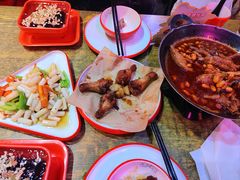 -老闵田螺馆·南昌特色小炒(梦时代店)