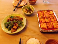 -龙门阵茶屋川菜馆(武康路店)