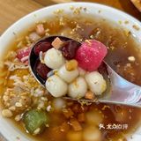 在花巷里，发现一家爆炸好吃的冰粉，壹澄壹甜