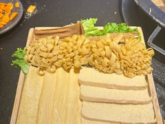 -晓宇重庆火锅(西安荟聚店)
