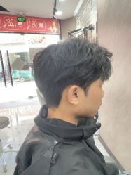 -京滔美发烫发染发