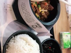 -蒙自源过桥米线(红谷滩万达店)