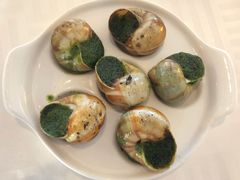 法式勃艮第焗蜗牛-广州塔卢特斯法国旋转餐厅