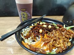 -大姨捞面(新安花园店)