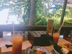 -卷心菜和避孕套餐厅(Pattaya)