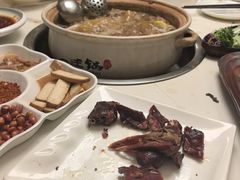 -土连锅·现熬养生汤锅(梁家巷店)