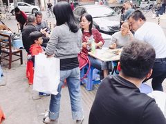 -酒宝荡烧烤(长航局江大路住宅小区店)