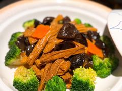 -ZEN采蝶轩·粤味臻鲜·手作点心·商务宴请(泰州店)