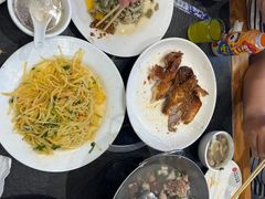 -河鱼鲜特色农家院
