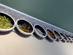 -丽丽三鲜螺蛳粉(田林路店)
