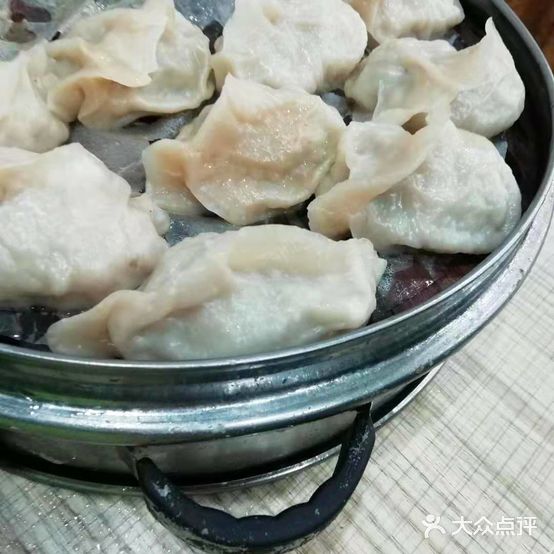 一家亲饺子五元(莘华路店)