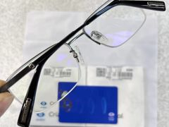 -爱视眸Eyeblling眼镜·依视路·蔡司镜片折扣店(百联南方商城购物中心)