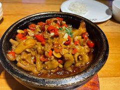 石锅脱骨凤爪-香鼎坊江西菜(国奥店)