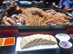 -九十九顶毡房(阜石路店)