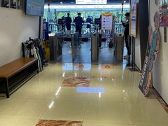 -超鹿运动(达信大厦店)