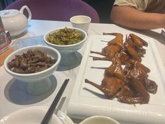 -琬苑鸽庄·川粤融合菜(解放碑总店)