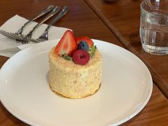 焦糖苹果浮云蛋糕-UPPER KITCHEN(延安路店)