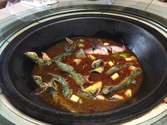 -大鹅岛灶台鱼·铁锅炖(水库路店)