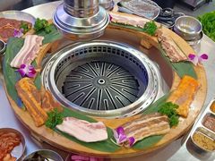 烤肉呼啦圈-玄希浪漫厨房·韩料烤肉(湖滨银泰in77店)