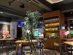 -JINNS锦时 steak&pizza(浸信会礼拜堂旧址店)