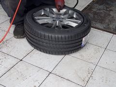 -捷之洁·米其林轮胎汽车维修保养(浦江镇江月路店)