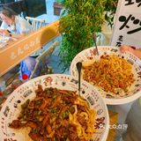 老友记的中午，就藏在这碗冒着锅气的面里！🍜