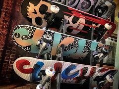 -聚点滑板SPOT SKATE(常熟路店)