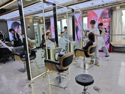 -藤野造型烫发染发