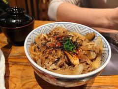 日式牛肉盖饭-黑牛の店·和牛烧肉(合生汇店)