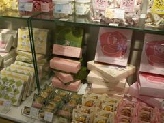 -好利来(八里庄店)