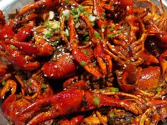 -巴厘龙虾·榜首油焖大虾(音乐学院·沿江酒馆店)