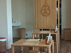 -蟹家大院 · 独揽江景(滨江店)