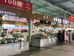 -四川小胡子海鲜(丁村万人海鲜广场店)