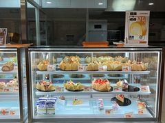 -卷们·现制生日蛋糕·蓝风车动物奶油(金源店)