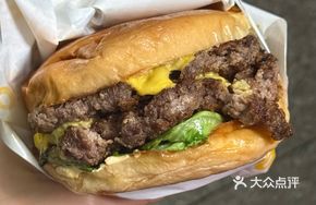 Angus Thick Beef Cheese Burger