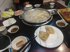 -老来福·非遗酸汤兔(凯旋路店)
