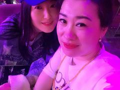 -汉斯酒吧