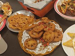 -冶建镜子·老南昌大排档·江西虾王(总店)