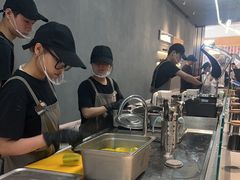 -喜茶(深圳万象城黑金店)