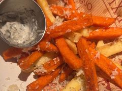 -芭莉与彩虹西餐厅(成都合生汇店)