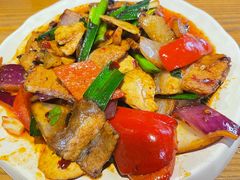 -隔壁老王·家常云南菜(花巷店)