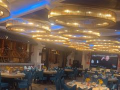 -力力渔港涉外店