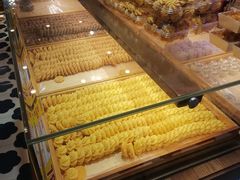 -昆明冠生园·蛋糕·面包(南强街店)