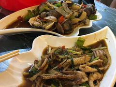 -覃记海鲜美食餐厅