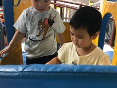 -蒙特利亲子乐园