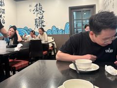 -洞庭鲜湘菜餐厅