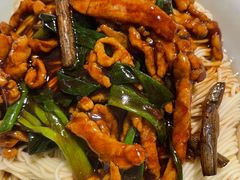肉丝葱油拌面-君东记本帮面馆(天钥桥路店)