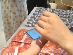 -霸王茶姬(上海恒基名人店)