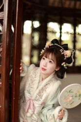 -一揽芳华汉服旗袍体验馆(拙政园店)